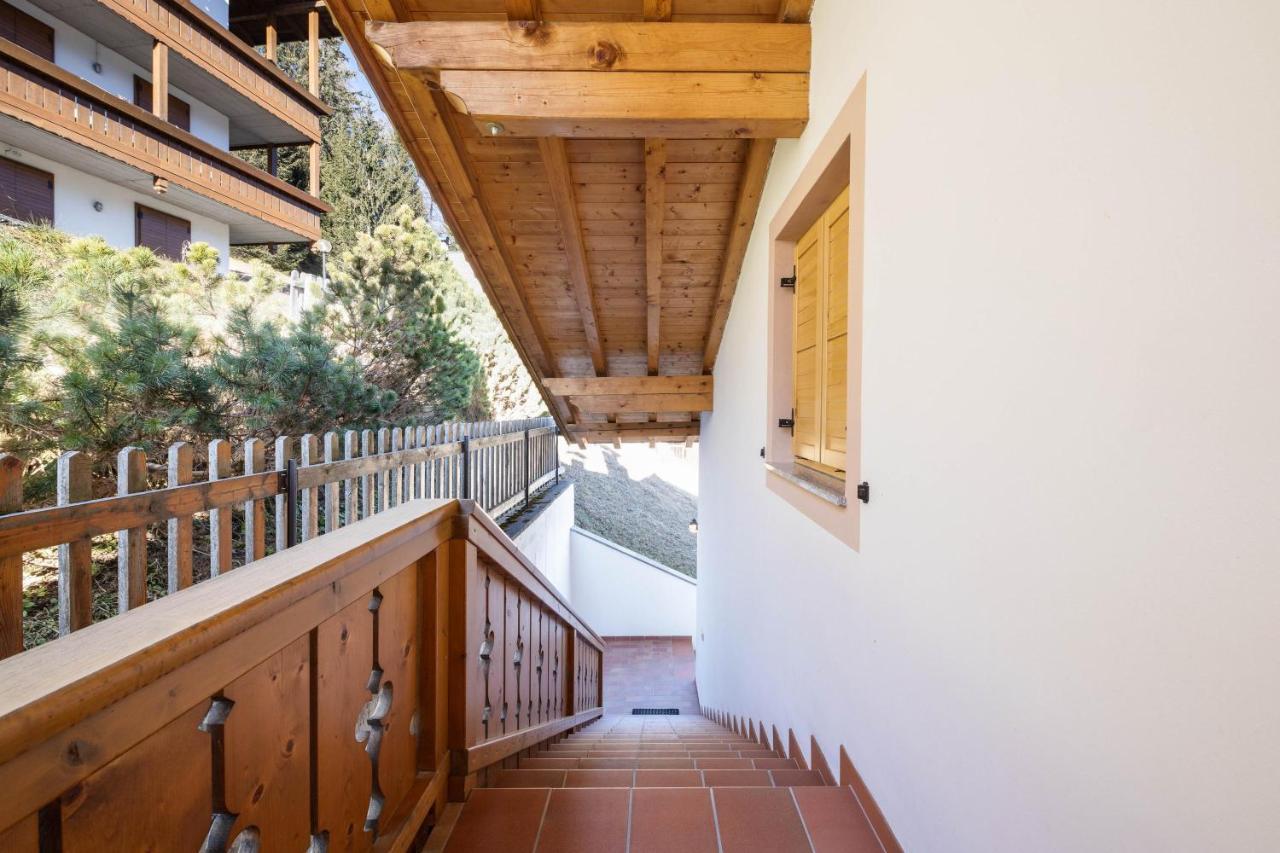 Villa Mazzel With Balcony Віго-ді-Фасса Екстер'єр фото